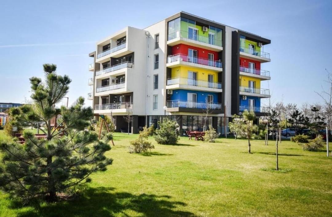 Tranzzit Airport Apartment II Otopeni Dış mekan fotoğraf