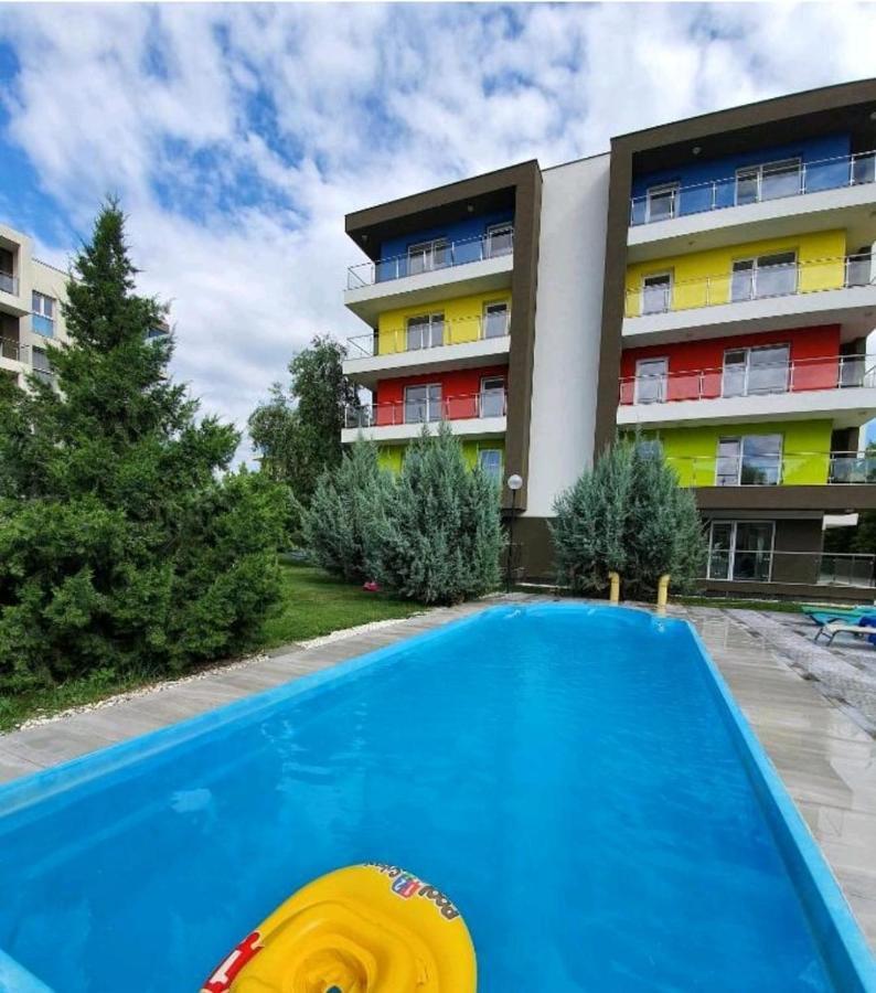 Tranzzit Airport Apartment II Otopeni Dış mekan fotoğraf