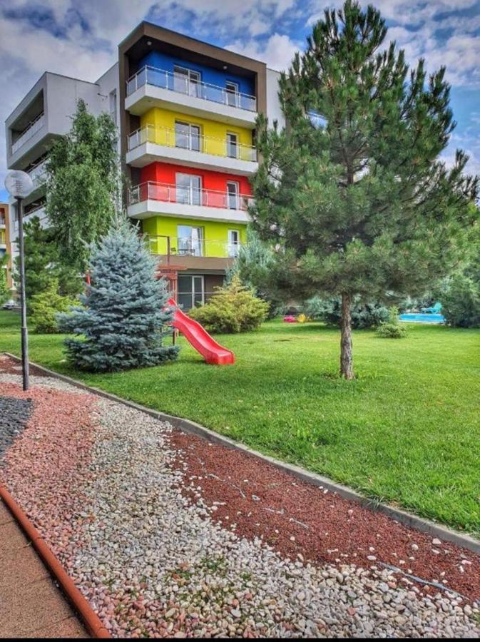 Tranzzit Airport Apartment II Otopeni Dış mekan fotoğraf